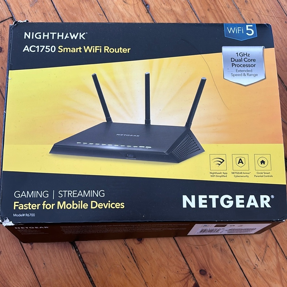 Netgear NightHawk AC1750